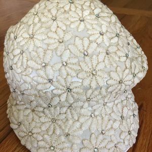 Flower detailed hat